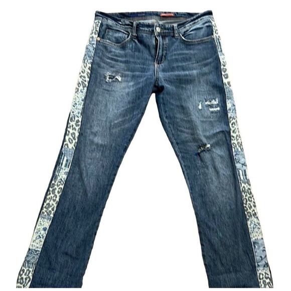 Anthropologie Pilcro Distressed Side-Stripe Slim Boyfriend Crop Relaxed Jeans 28 - Picture 1 of 8